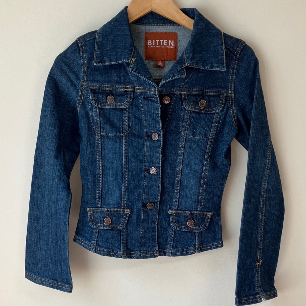 Bitten by Sarah Jessica Parker Blue Fitted Jean Jacket Sz S